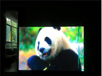 Video / Gambar P8 Layar LED Layar Luar Die Casting Bahan Aluminium