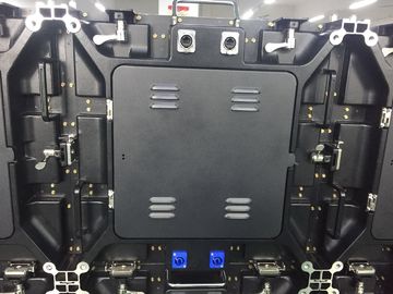 Pell Pixel Kecil P2.5 LED Display Module Indoor 1/32 Scan Die - Casting Cabinet