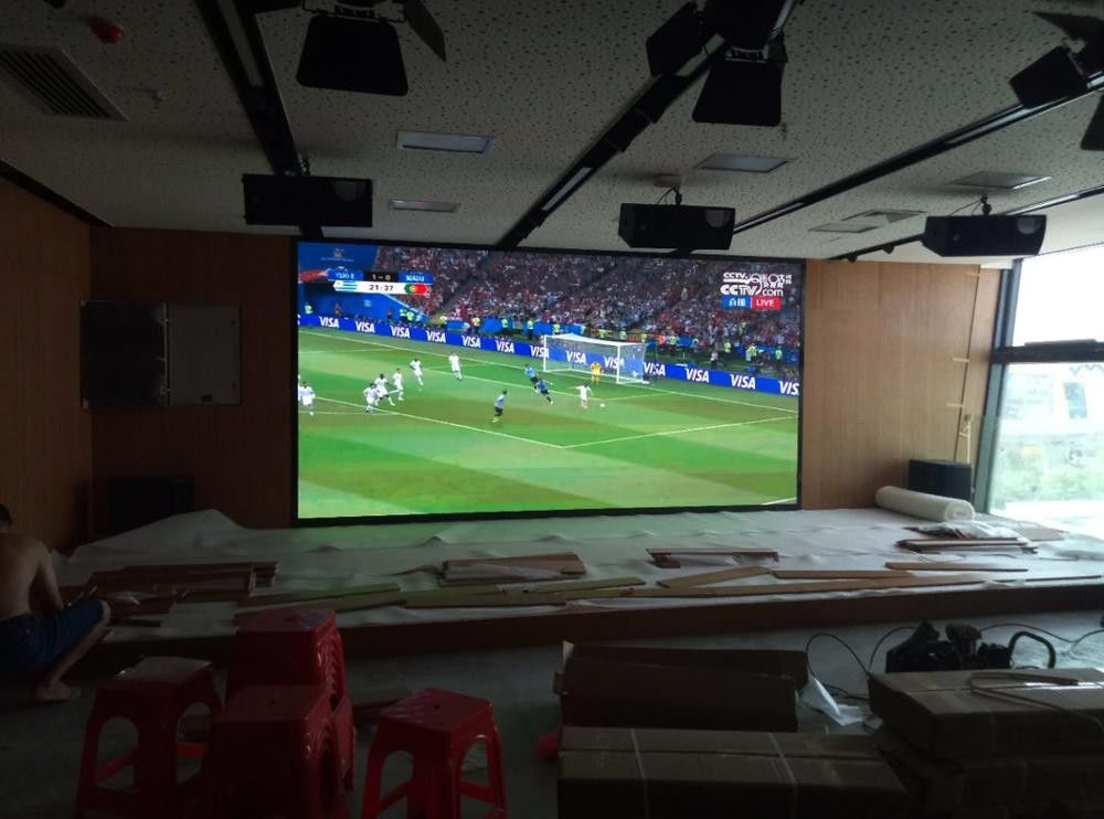 Layar Led Fleksibel Definisi Tinggi, P2.5 Penyewaan Dalam Ruangan Layar Led Bukti Lembab