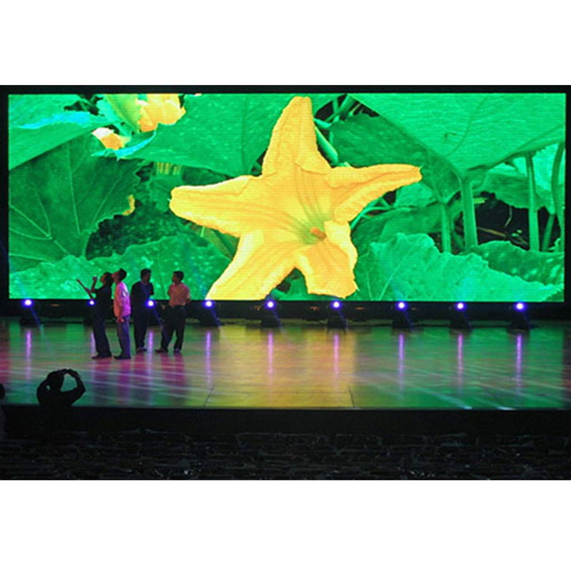 HD P3 Full Color Indoor LED Video Wall Disesuaikan Fleksibel Sudut Pandang Lebar